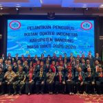 Dr. A. Azis Asopari Resmi Dilantik Sebagai Ketua IDI Kabupaten Bandung Periode 2025–2028