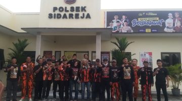 Deklarasikan “Jaga Kondusifitas” Polsek Sidareja Gandeng Ormas dan LSM