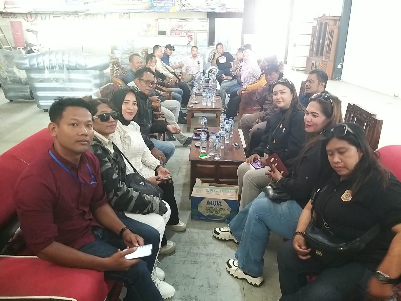 Merajut Silaturahmi dan Integritas, 30 Jurnalis Lintas Platform di Cilacap Gelar Penguatan Kapasitas Profesi