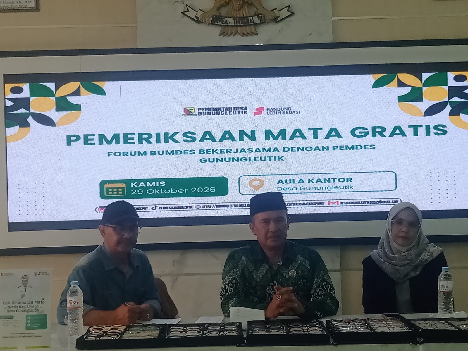 Desa Gunungleutik Dan  Forum BUMDES Gelar Pemeriksaan Mata Gratis
