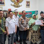 Desa Sukamukti Majalaya, Tunaikan Tugas Dengan Bagikan BLT DD Kepada 35 KPM