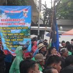 Nelayan Cilacap Geruduk Istana Negara Dan Kementrian KKP,Tolak Naturalisasi Kapal Asing dan Tuntut Penurunan PNBP