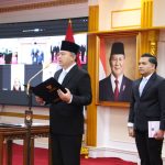 Lantik 43 Pejabat Fungsional, Sekjen Kemendagri Tekankan Pentingnya Budaya Bekerja Baik di Birokra