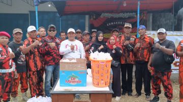 PAC PEMUDA PANCASILA Sidareja Tebar Kebaikan: Berbagi Takjil Jilid 2 DI Posko Lebaran Berlangsung Khidmat