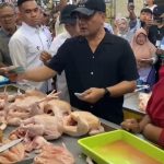 Pastikan Stabilitas Pangan,Gubernur Jateng Pantau Harga Kebutuhan Pokok di Pasar Gede Solo